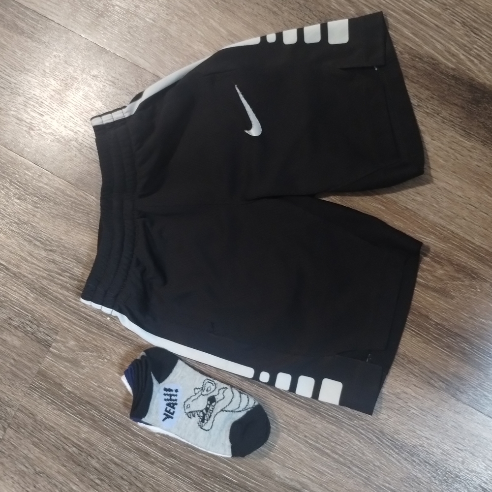 Nike Kids Black Shorts Size 7 + 3 Pack Ankle Socks